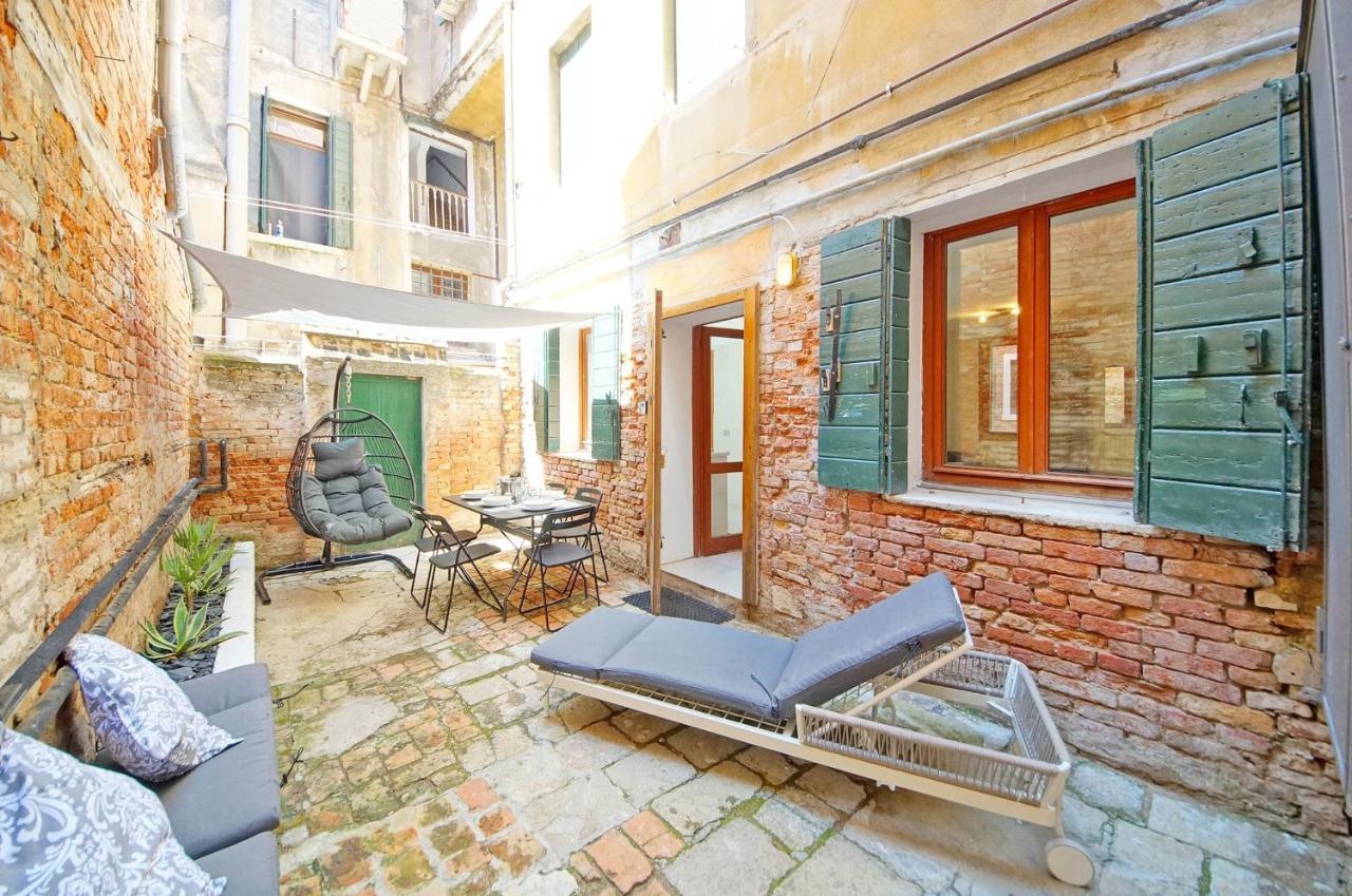 Gondola View Apartment Venedik Dış mekan fotoğraf