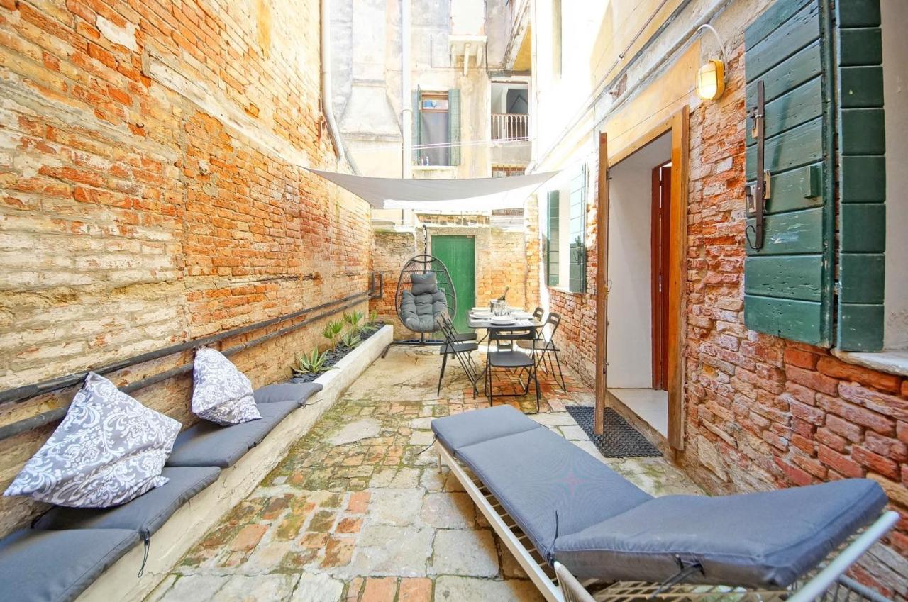 Gondola View Apartment Venedik Dış mekan fotoğraf