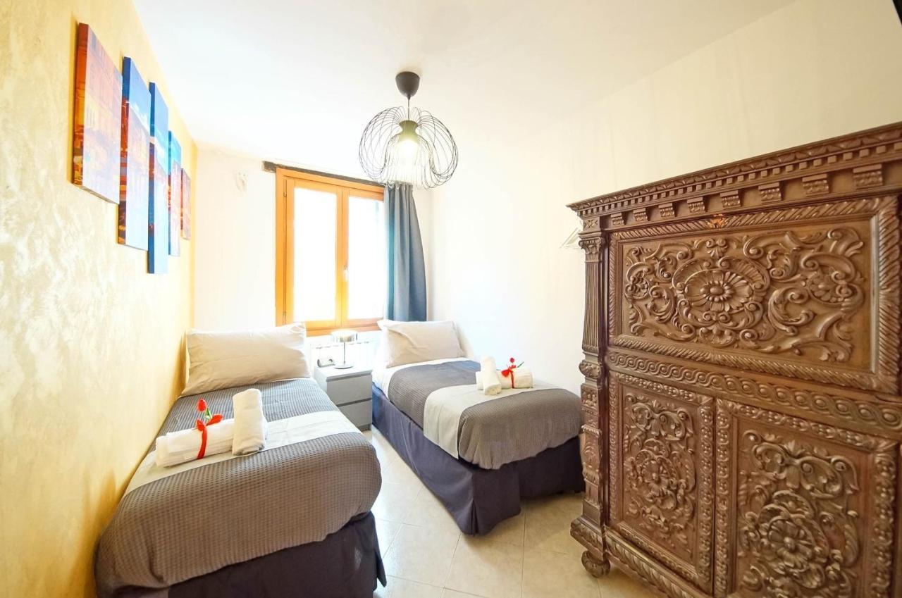 Gondola View Apartment Venedik Dış mekan fotoğraf