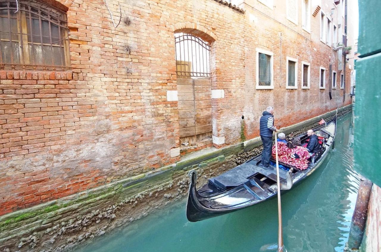 Gondola View Apartment Venedik Dış mekan fotoğraf