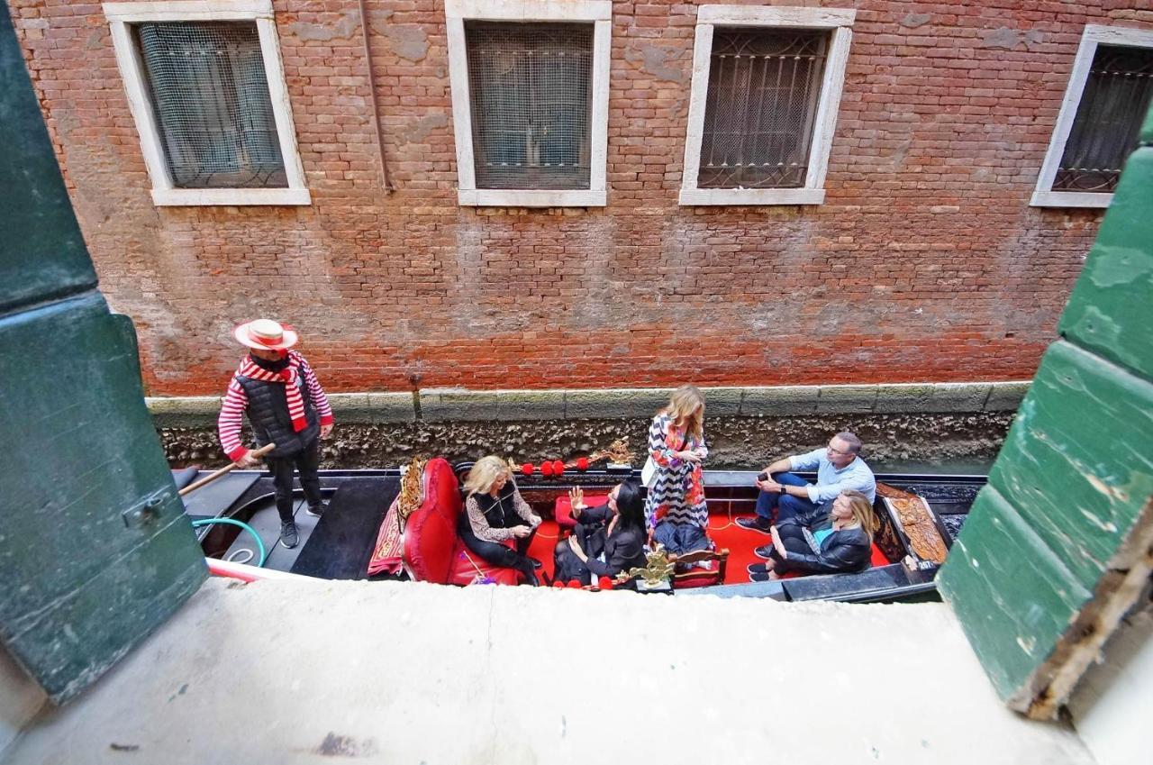 Gondola View Apartment Venedik Dış mekan fotoğraf